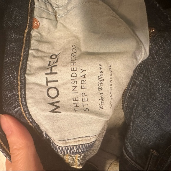 Mother Insider crop step Fray distressed Jean - Picture 5 of 7